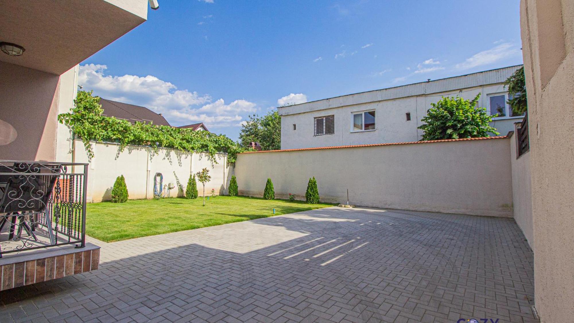 Cozy Brand New Boutique Aparthotel Brasov Ngoại thất bức ảnh