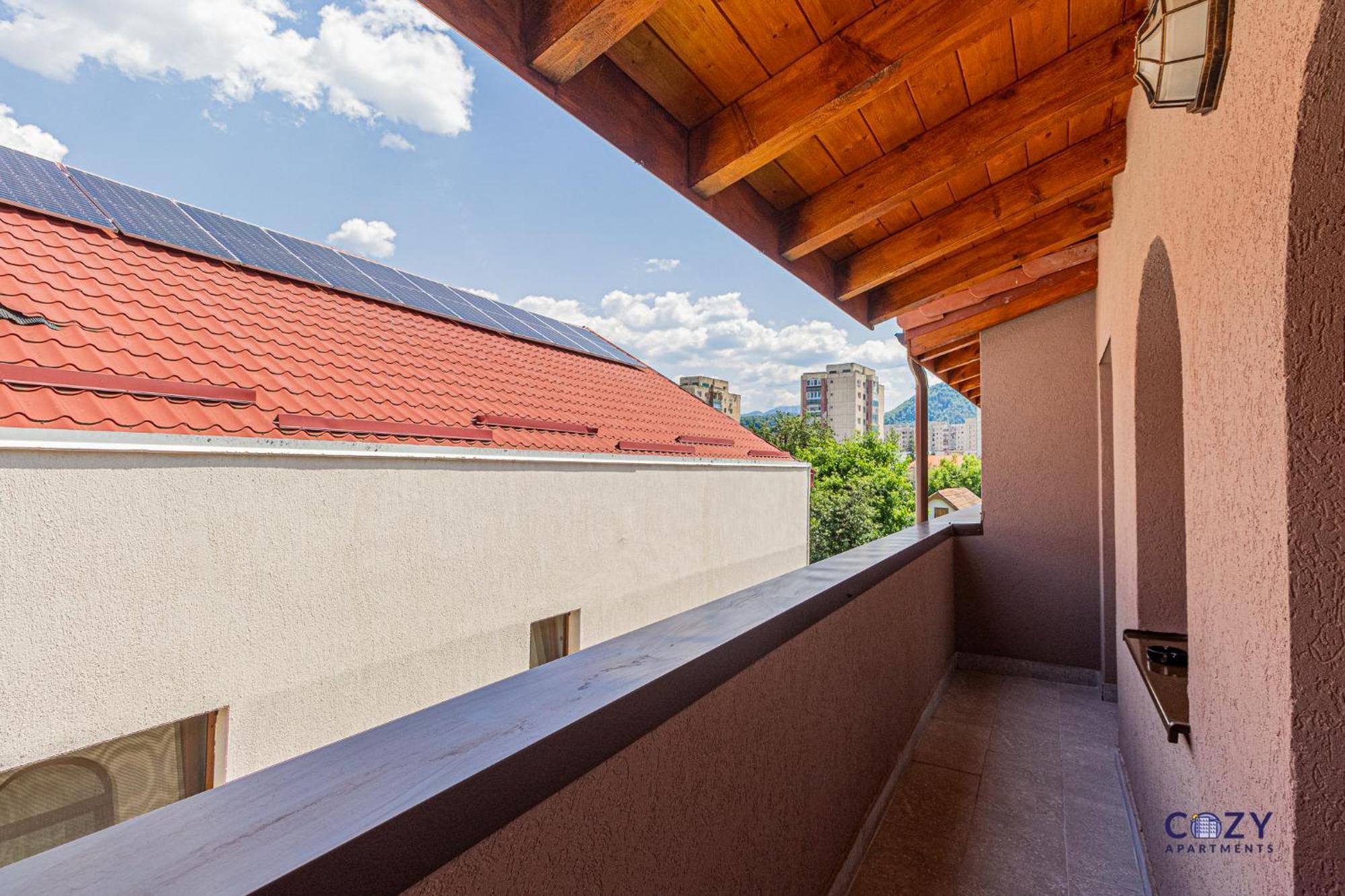 Cozy Brand New Boutique Aparthotel Brasov Ngoại thất bức ảnh