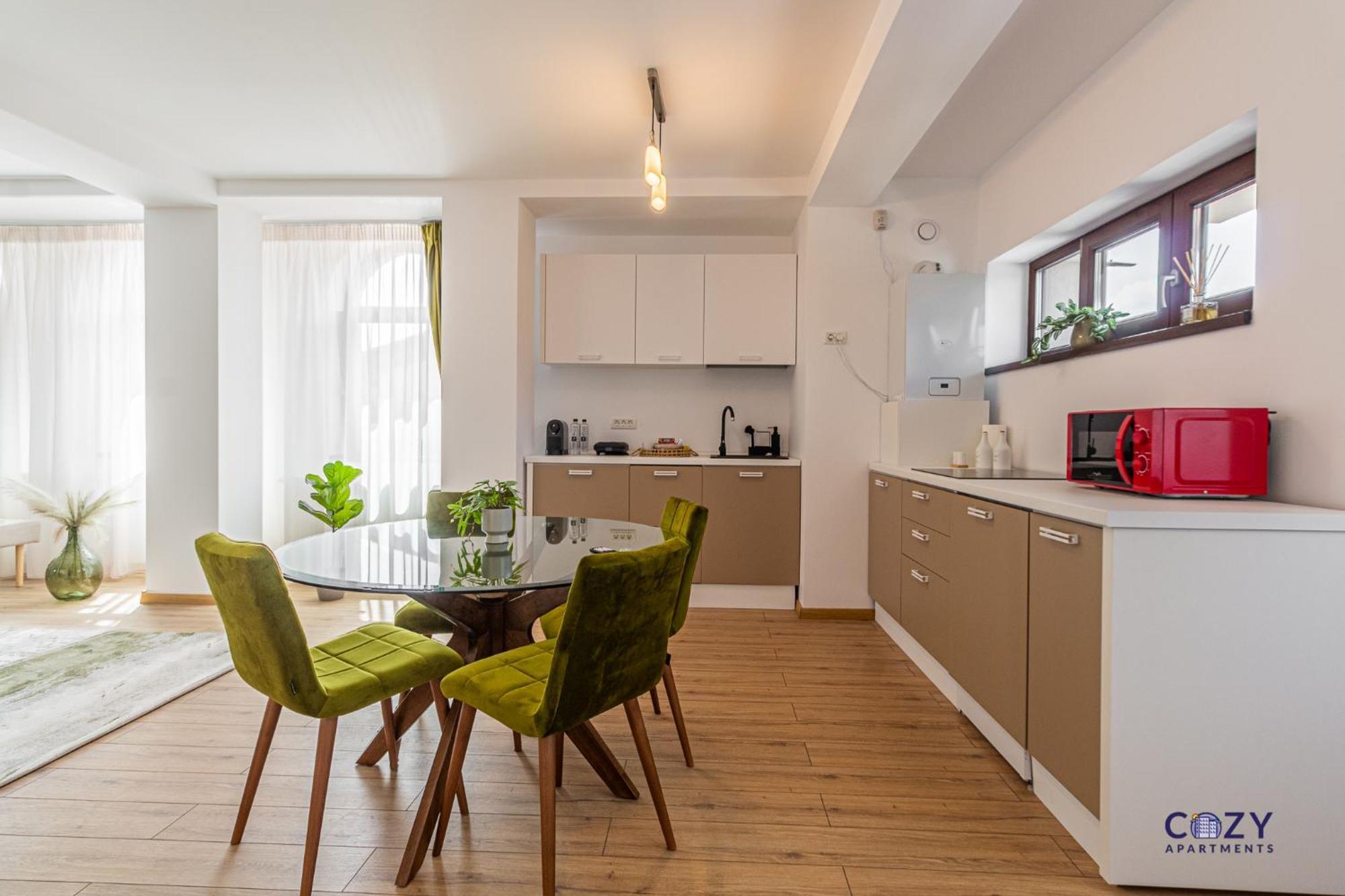 Cozy Brand New Boutique Aparthotel Brasov Ngoại thất bức ảnh