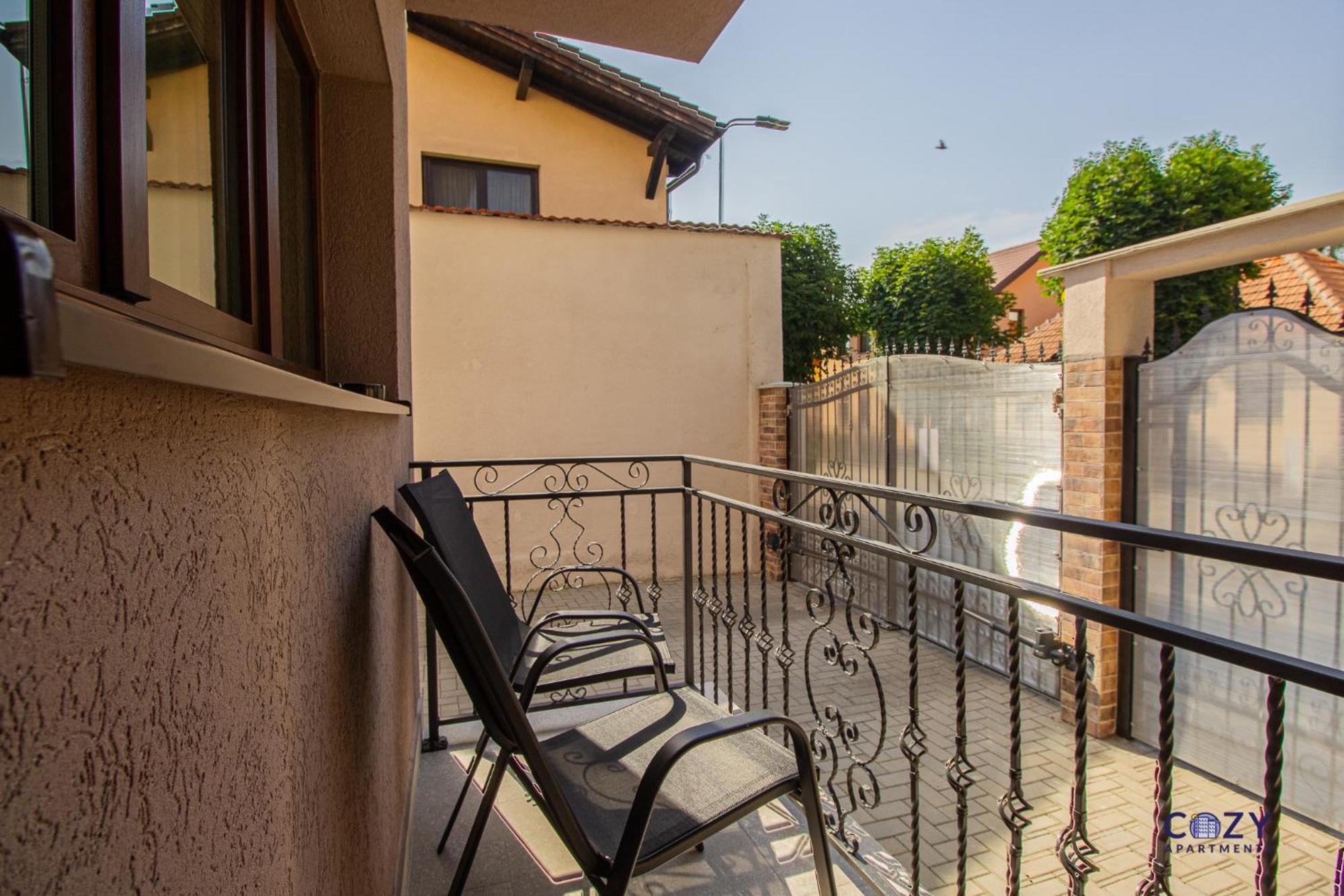 Cozy Brand New Boutique Aparthotel Brasov Ngoại thất bức ảnh